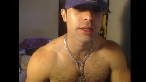 Snapshot of izak144 chatting on 05-15-26, 08:27 izak144 online show from 05-15-26, 08:27