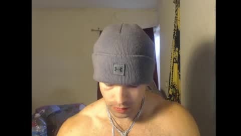 Snapshot of izak144 chatting on 05-17-26, 01:58 izak144 online show from 05-17-26, 01:58