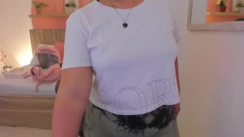 Iza online show from 01-03-25, 02:32