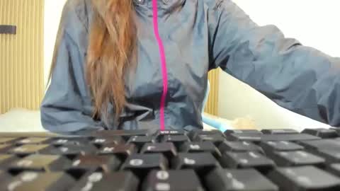 izelevans online show from 02-07-26, 11:14