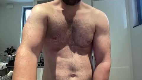 Izylduur online show from 09-09-25, 08:14