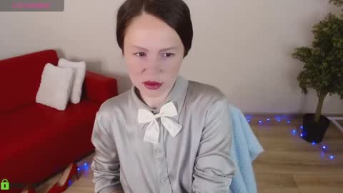 Queen of nylon  Victoria online show from 04-19-26, 05:07