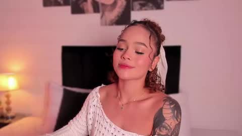 Izzy vega  online show from 12-25-24, 03:50