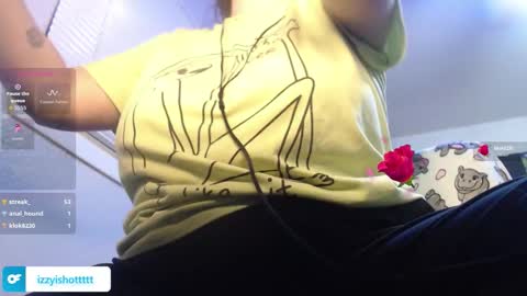 izzyishottttt online show from 02-10-26, 02:04