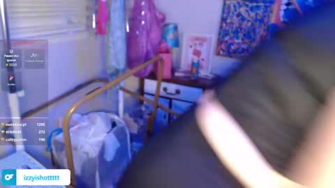 izzyishottttt online show from 02-20-26, 01:13