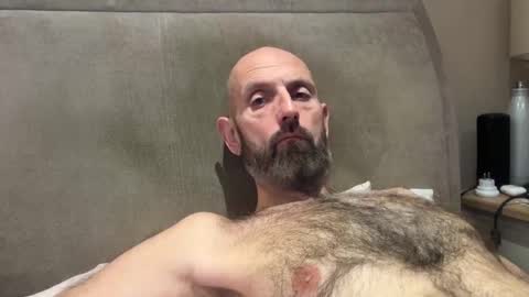 izzysboytoy1 online show from 01-15-26, 07:57