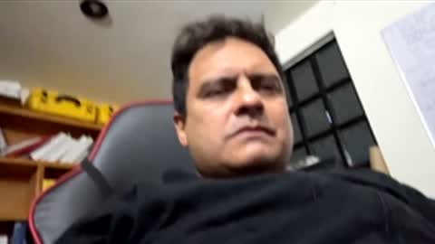 j0shua70 online show from 01-06-26, 09:13