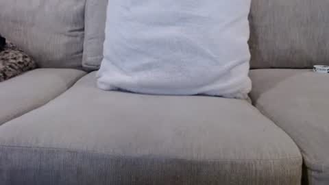 James online show from 08-02-26, 03:43