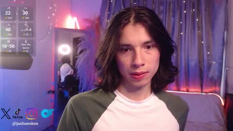 Hey im Jaxxxon check my info     online show from 02-02-26, 12:37