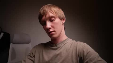 Snapshot of j_akira13 chatting on 12-23-25, 08:56 Danny online show from 12-23-25, 08:56