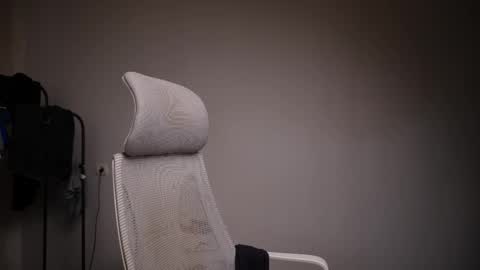 Snapshot of j_akira13 chatting on 02-07-26, 07:34 Danny online show from 02-07-26, 07:34