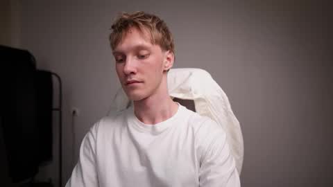 Snapshot of j_akira13 chatting on 02-25-26, 02:37 Danny online show from 02-25-26, 02:37