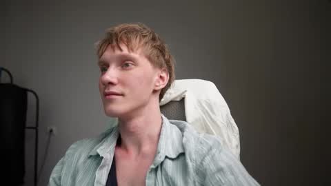 Snapshot of j_akira13 chatting on 03-02-26, 05:08 Danny online show from 03-02-26, 05:08