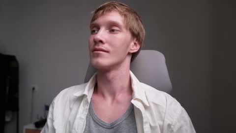 Snapshot of j_akira13 chatting on 03-27-26, 08:26 Danny online show from 03-27-26, 08:26