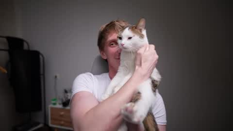 Snapshot of j_akira13 chatting on 04-11-26, 12:20 Danny online show from 04-11-26, 12:20