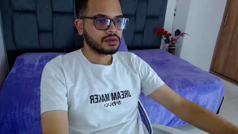 Snapshot of j_black_ chatting on 02-13-26, 08:27 John Smith online show from 02-13-26, 08:27