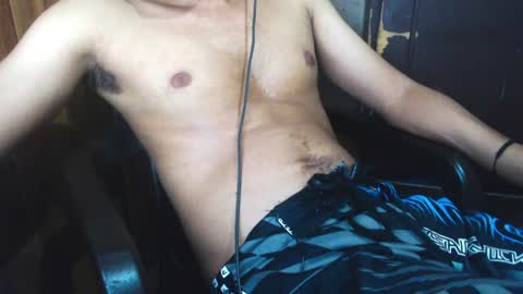 Snapshot of j_castello chatting on 02-05-26, 03:22 J online show from 02-05-26, 03:22