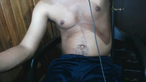 Snapshot of j_castello chatting on 02-18-26, 02:18 J online show from 02-18-26, 02:18