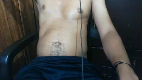 Snapshot of j_castello chatting on 02-24-26, 01:36 J online show from 02-24-26, 01:36