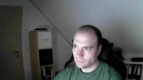 Snapshot of j_german783377 chatting on 11-30-25, 10:41 here4y online show from 11-30-25, 10:41