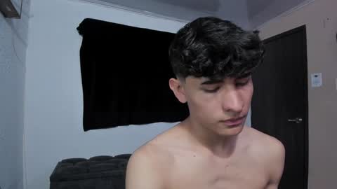 Snapshot of j_u_p_i_t_e_r chatting on 12-16-24, 03:11 Noah online show from 12-16-24, 03:11