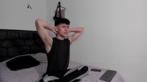 Snapshot of j_u_p_i_t_e_r chatting on 01-16-25, 12:31 Noah online show from 01-16-25, 12:31