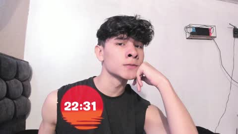 Snapshot of j_u_p_i_t_e_r chatting on 01-16-25, 03:35 Noah online show from 01-16-25, 03:35