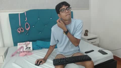 Snapshot of jacck_black chatting on 07-18-26, 02:21 jacck_black online show from 07-18-26, 02:21