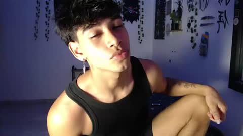 Snapshot of jack160724 chatting on 06-18-26, 04:13 jack160724 online show from 06-18-26, 04:13