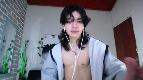 Snapshot of jack_alvarez chatting on 10-27-25, 11:20 Jack online show from 10-27-25, 11:20