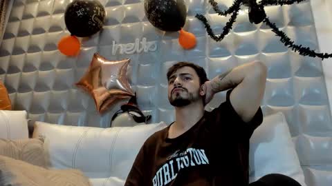 JACK DANIEL online show from 10-31-25, 05:58