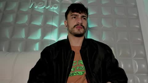 JACK DANIEL online show from 11-25-25, 02:39