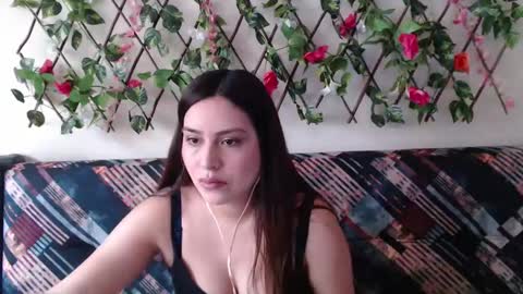 Jack and Emily online show from 03-11-25, 05:57