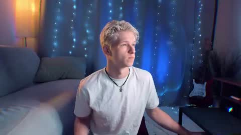 Snapshot of jack_frozt chatting on 07-19-26, 08:56 brestonsweet online show from 07-19-26, 08:56