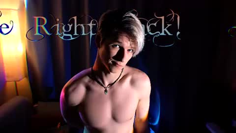 Snapshot of jack_frozt chatting on 07-30-26, 06:18 brestonsweet online show from 07-30-26, 06:18