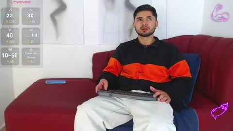Snapshot of jack_hills2 chatting on 06-06-26, 02:55 online show from 06-06-26, 02:55
