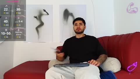 Snapshot of jack_hills2 chatting on 07-04-26, 02:01 online show from 07-04-26, 02:01