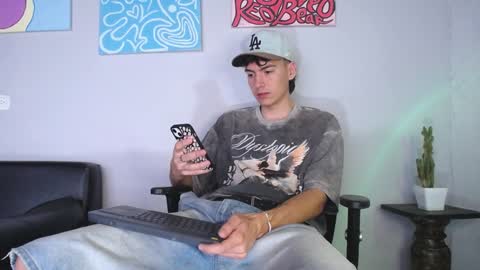 Snapshot of jack_norizz chatting on 12-13-24, 02:16 INDEPENDENT MODEL online show from 12-13-24, 02:16