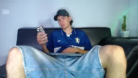 Snapshot of jack_norizz chatting on 12-20-24, 01:11 INDEPENDENT MODEL online show from 12-20-24, 01:11