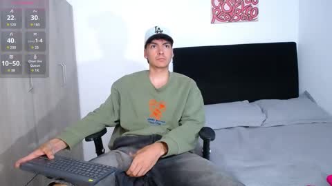 Snapshot of jack_norizz chatting on 02-25-25, 02:03 INDEPENDENT MODEL online show from 02-25-25, 02:03