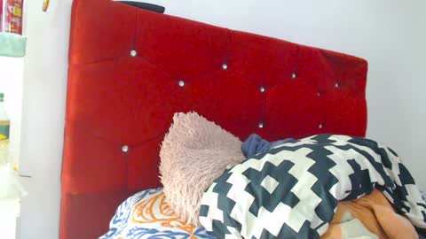 Laick online show from 04-06-26, 04:46