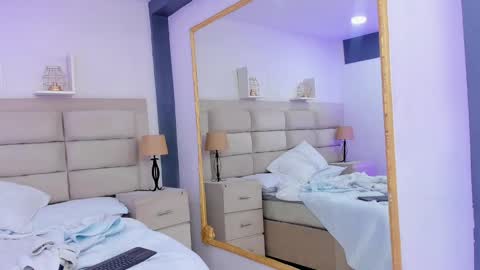 Snapshot of jackblanco_ chatting on 01-11-25, 11:02 Jack White online show from 01-11-25, 11:02