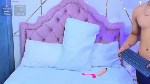 Snapshot of jackblanco_ chatting on 03-03-25, 08:32 Jack White online show from 03-03-25, 08:32