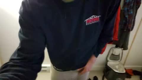 Snapshot of jackboys16 chatting on 12-10-24, 10:16 Dess online show from 12-10-24, 10:16