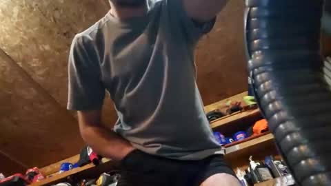 Snapshot of jackboys16 chatting on 01-04-25, 09:00 Dess online show from 01-04-25, 09:00