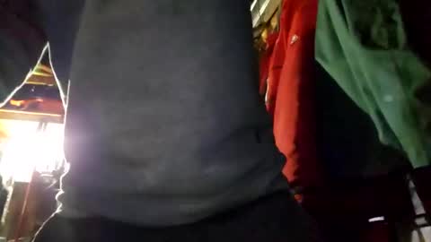 Snapshot of jackboys16 chatting on 01-06-25, 05:19 Dess online show from 01-06-25, 05:19