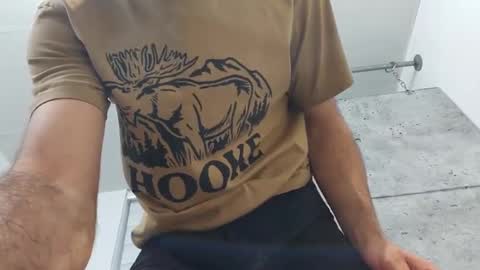 Snapshot of jackboys16 chatting on 02-21-25, 11:54 Dess online show from 02-21-25, 11:54