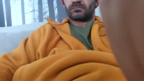 Snapshot of jackboys16 chatting on 03-01-25, 07:26 Dess online show from 03-01-25, 07:26