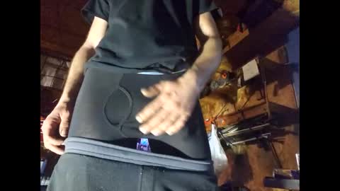 Snapshot of jackboys16 chatting on 03-04-25, 09:18 Dess online show from 03-04-25, 09:18