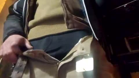 Snapshot of jackboys16 chatting on 10-28-25, 10:19 Dess online show from 10-28-25, 10:19